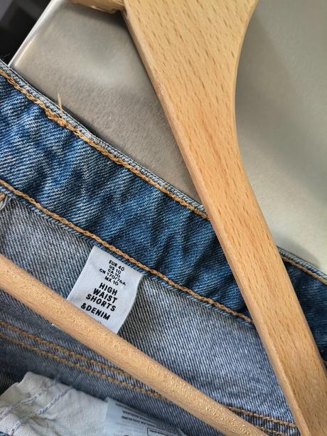 H&m riflové šortky s vysokým pásom m, h&m,m