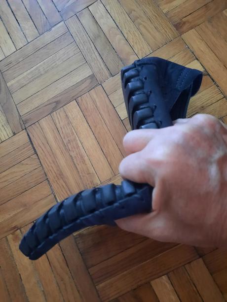 Pánske mokasíny, 44