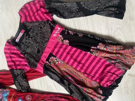 2x farebne saty zn. desigual, desigual,122
