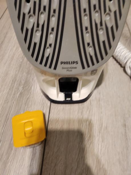 Žehlička philips 2400w model gc 4541, philips