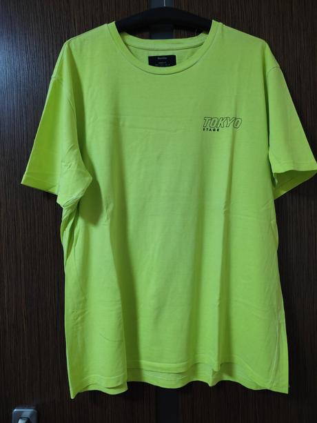 Kriklavo zlte tričko tokyo stage, bershka, vel.s, bershka,s