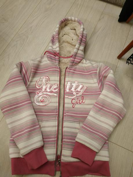 Chlpatá bunda, 146, 146