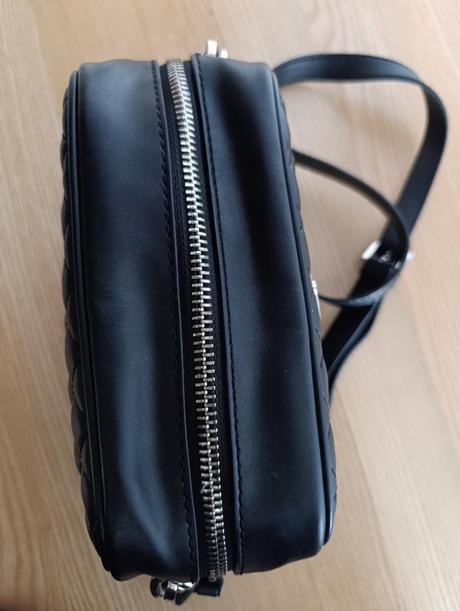 Čierna kabelka guess, guess