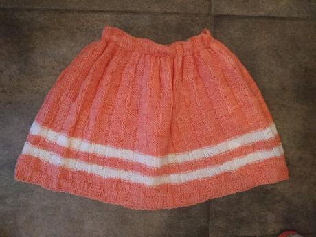 Štrikovaná suknička - ručná práca, 128