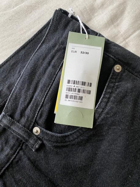 Čierne rifle h&m, h&m,32