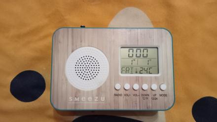 Predám rádio smeezu, 