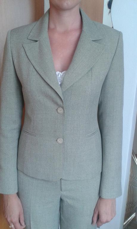 Klasický kostým, m