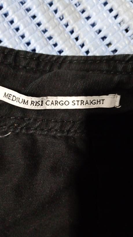 Damske cargo nohavice 42, bershka,42