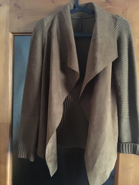 Sveter, stradivarius,s