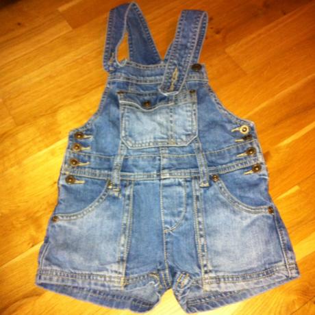 Šortky na traky, benetton,92