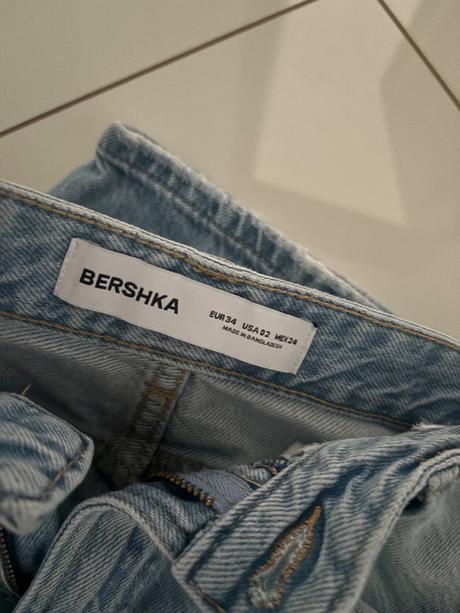 Rifle, bershka,34