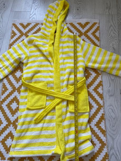 Žltý župan, lupilu,116