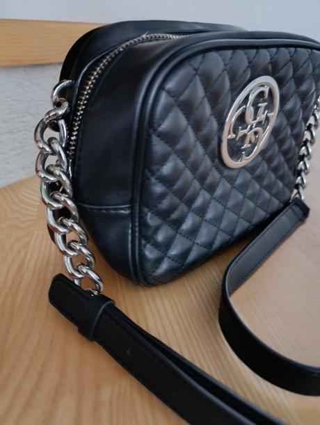 Čierna kabelka guess, guess