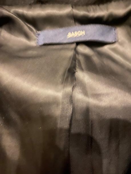 Sasch čierny kabát v.m, m