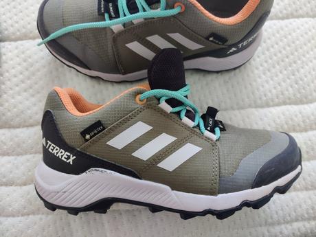 Trekové topánky, adidas,32