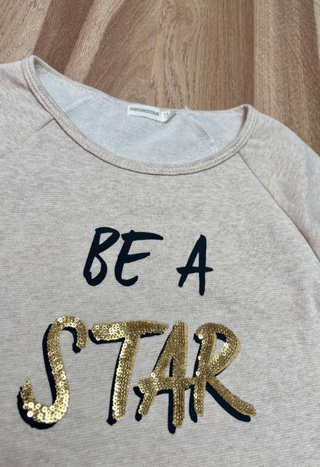 Mikina orchestra, 158