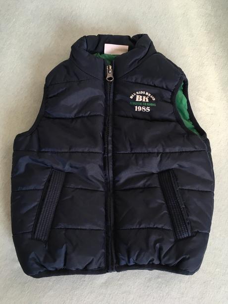 Tmavomodra vesta, 80