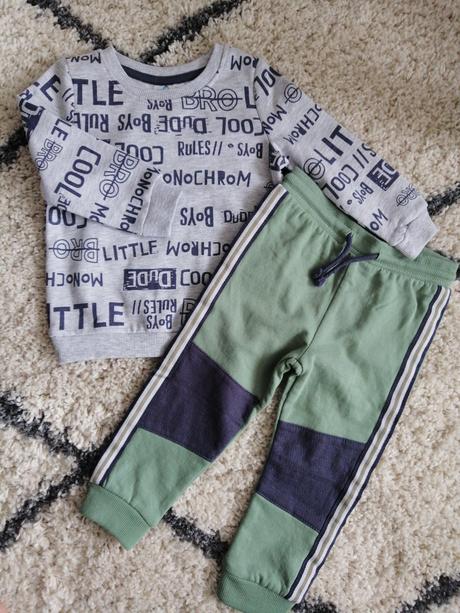 Tepláková súprava, 80