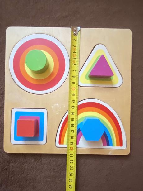 Drevená vkládačka / skladačka / puzzle,