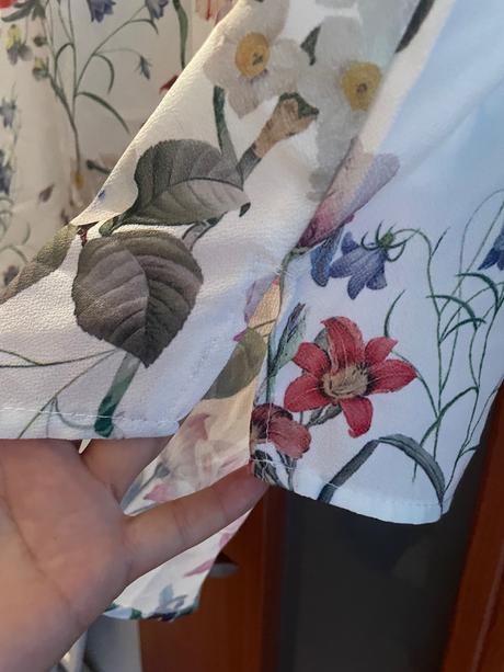 Romanticka bluzka, 36