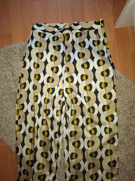 Zara nohavice, zara,s