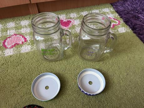 Poháre s víčkom - bez slamky (2 ks), 