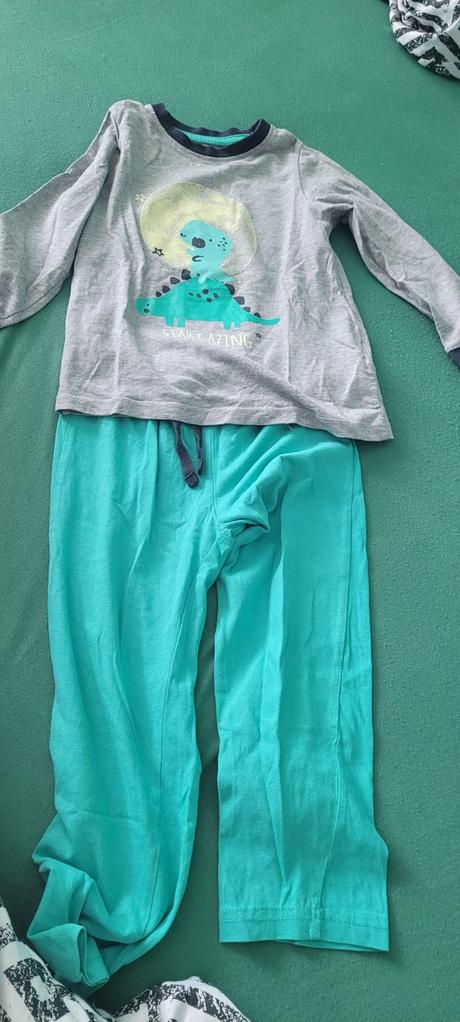 Chlapčenské pyzamo, lupilu,98