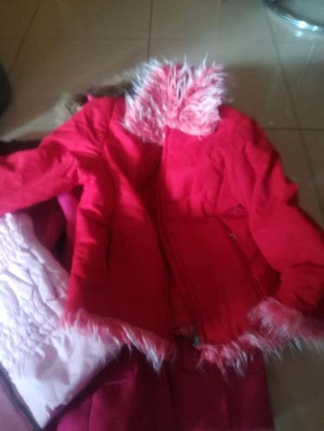 Balík zimných búnd, kabátov veľ 128 už ajs postou, 122–134