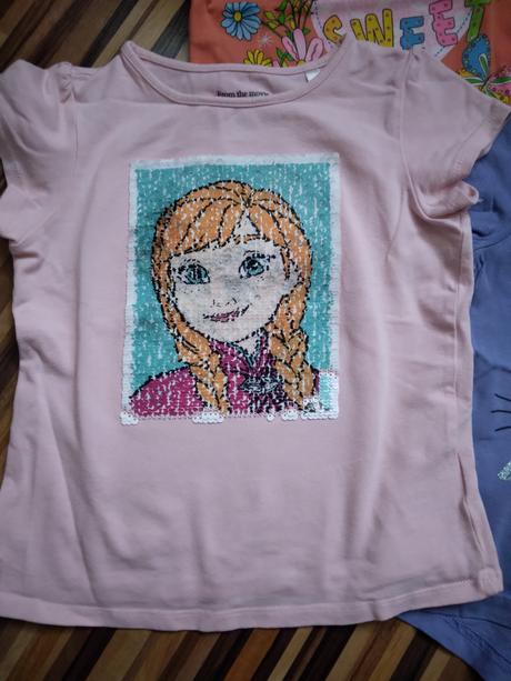 Letné tričká, 110