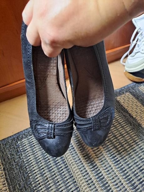 Lodičky caprice, 38