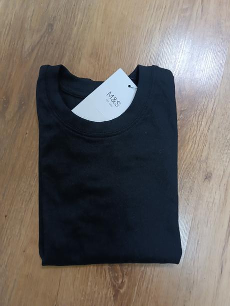 Nové tričko, marks & spencer,110