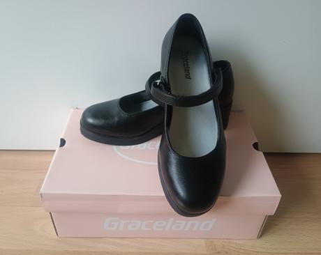 Baleríny, graceland,31