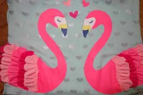 Plavky plameniaky, 92