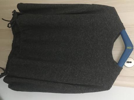 Svetrik reserved, reserved,xs