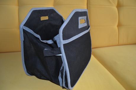 Organizér do kufra auta,