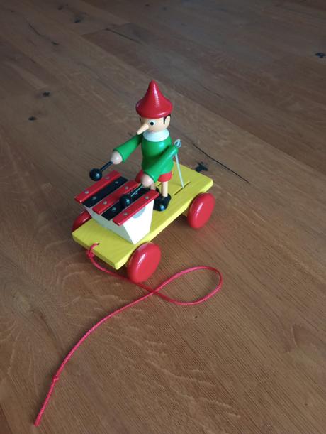 Hračka na ťahanie pinokio, 