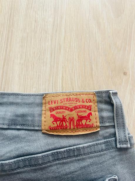 Krásne skinny rifle značky levis, levis,m