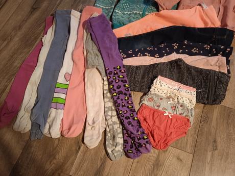 Balík oblečenia, 104–116