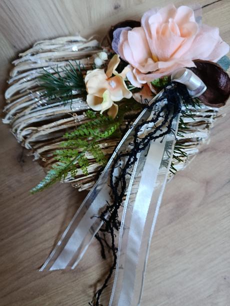 Spomienkový aranžmán srdiečko, 