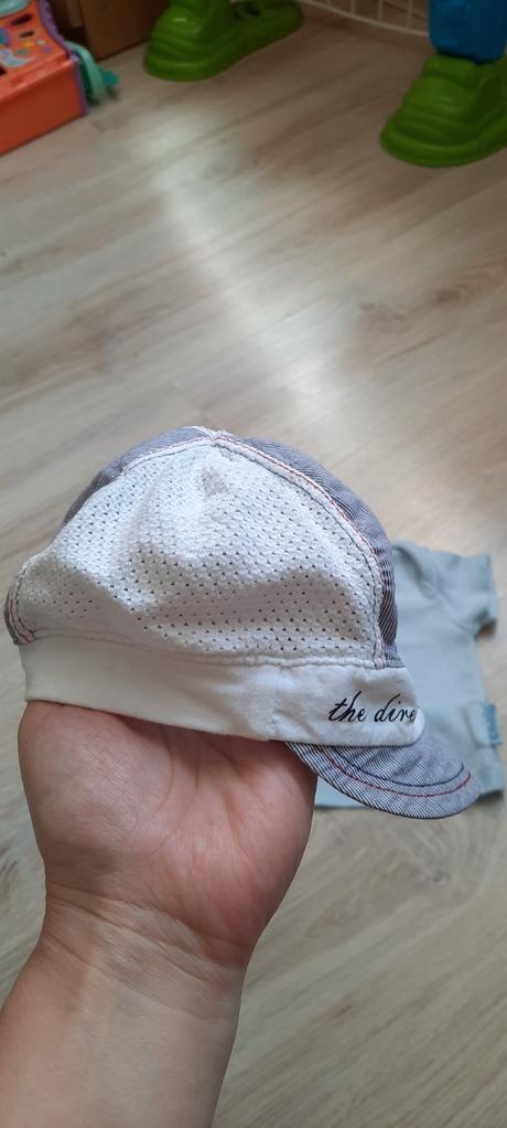 Letna čiapočka 42, marika,42