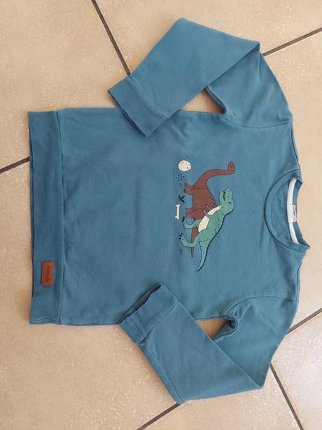 Chlapcenska mikinka, 122