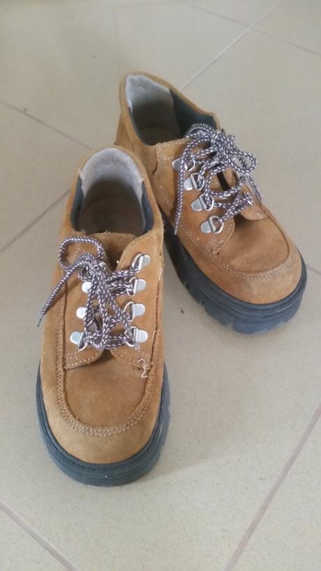 Chlačenské poltopánky, 32