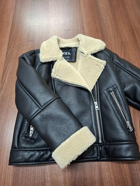 Bunda koženkové zateplena, zara,134