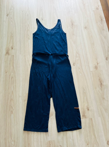 Štýlový overal slovenskej značky lull, pc 75 eur,
