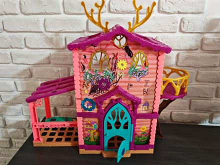 Domček pre lesné vily, 