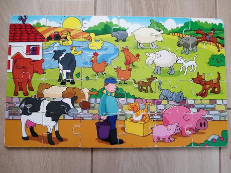 Drevené puzzle 4 x 24 dielikov v krabici, 