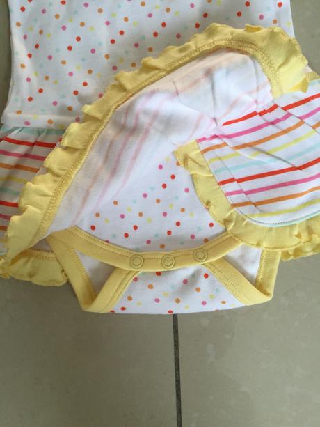 Body so suknickou c.68, baby club,68