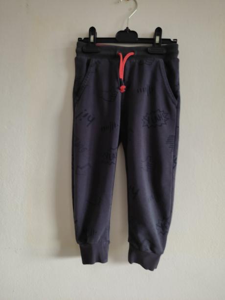 Chlapčenské tepláky, f&f,98