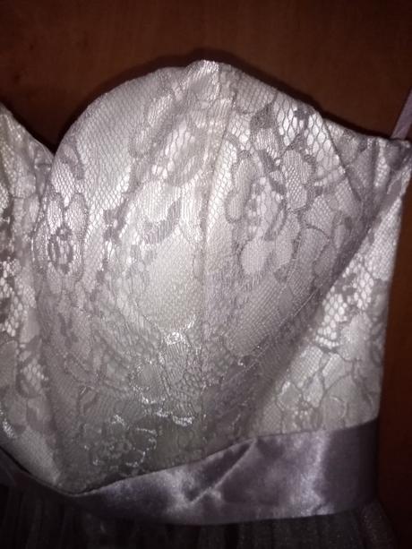 Spoločenské šaty, amisu,38