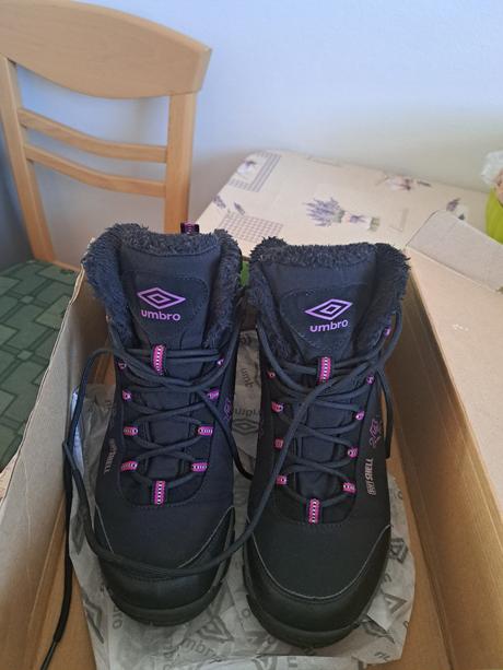 Softshell čižmy umbro, umbro,38